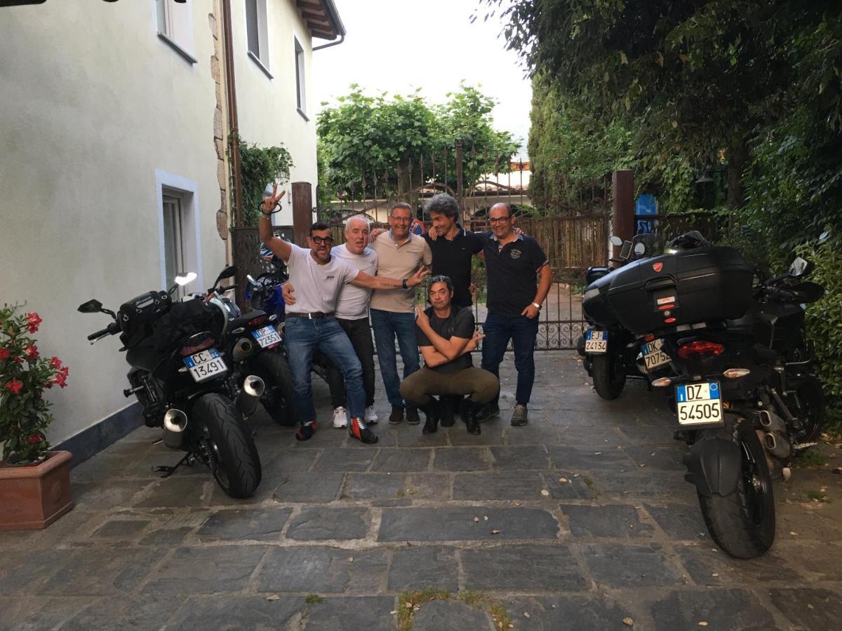 Il Nido Nel Borgo Casa Vacanze Camaiore Exteriör bild